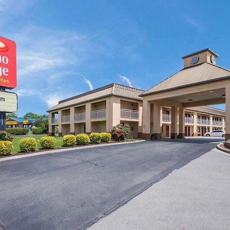 Econo Lodge Inn & Suites East Knoxville Buitenkant foto