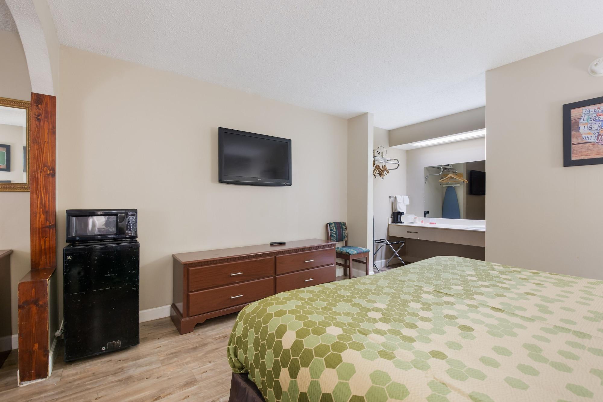 Econo Lodge Inn & Suites East Knoxville Buitenkant foto