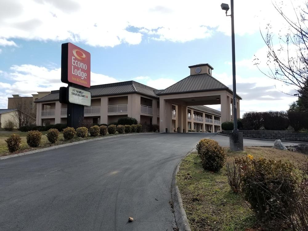 Econo Lodge Inn & Suites East Knoxville Buitenkant foto
