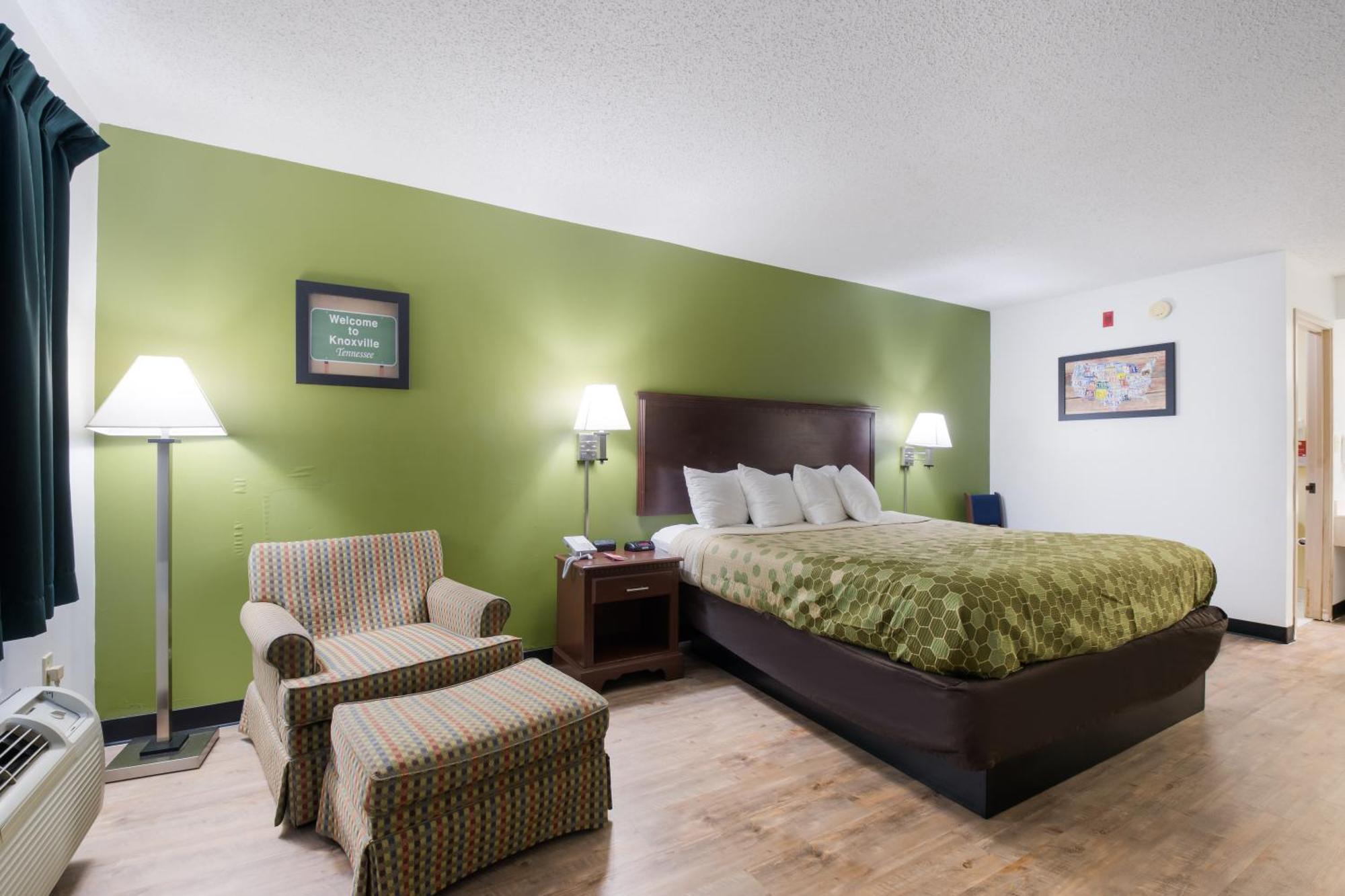 Econo Lodge Inn & Suites East Knoxville Buitenkant foto